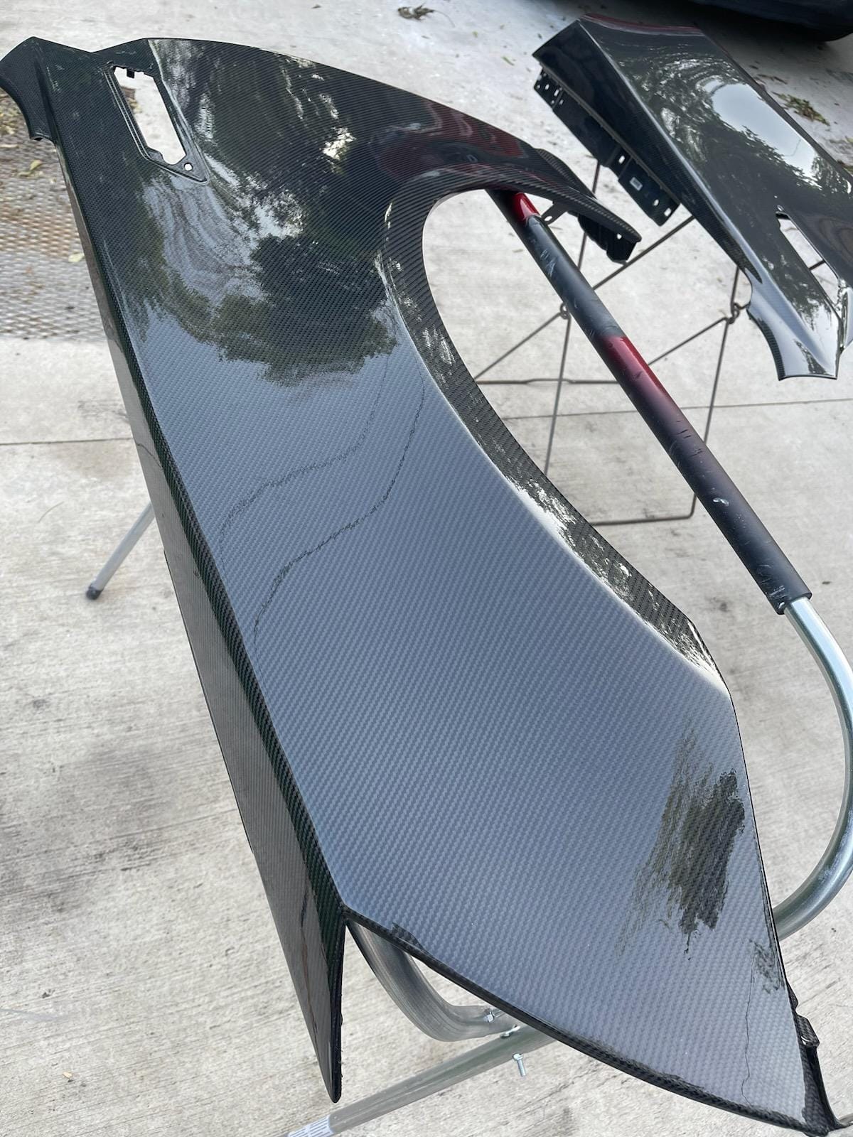 2009-2015 CTS-V V2 | Carbon Fiber Fenders